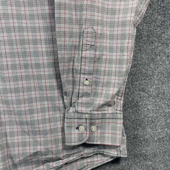 Pendleton Woolen Mills Metro Shirt Men's XL Black/Red Plaid Wrinkle Resistant - Picture 4 of 9